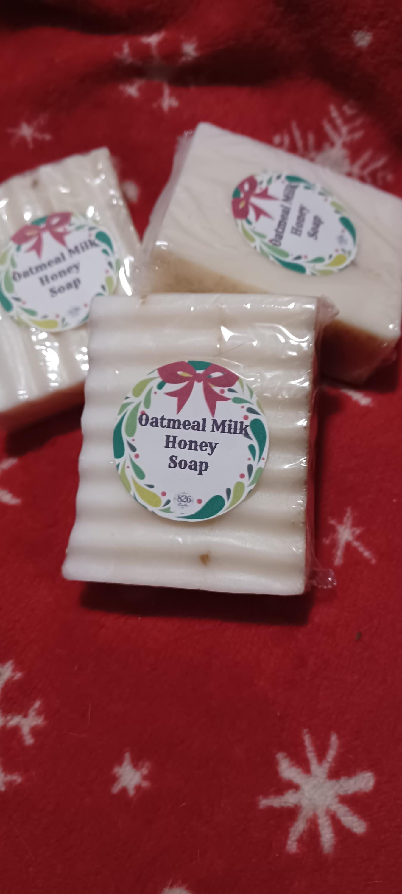 Handmade Oatmeal Milk Honey • Melt & Pour Bar Soap • Holiday Gift • Stocking Stuffer • Cozy Winter Scent