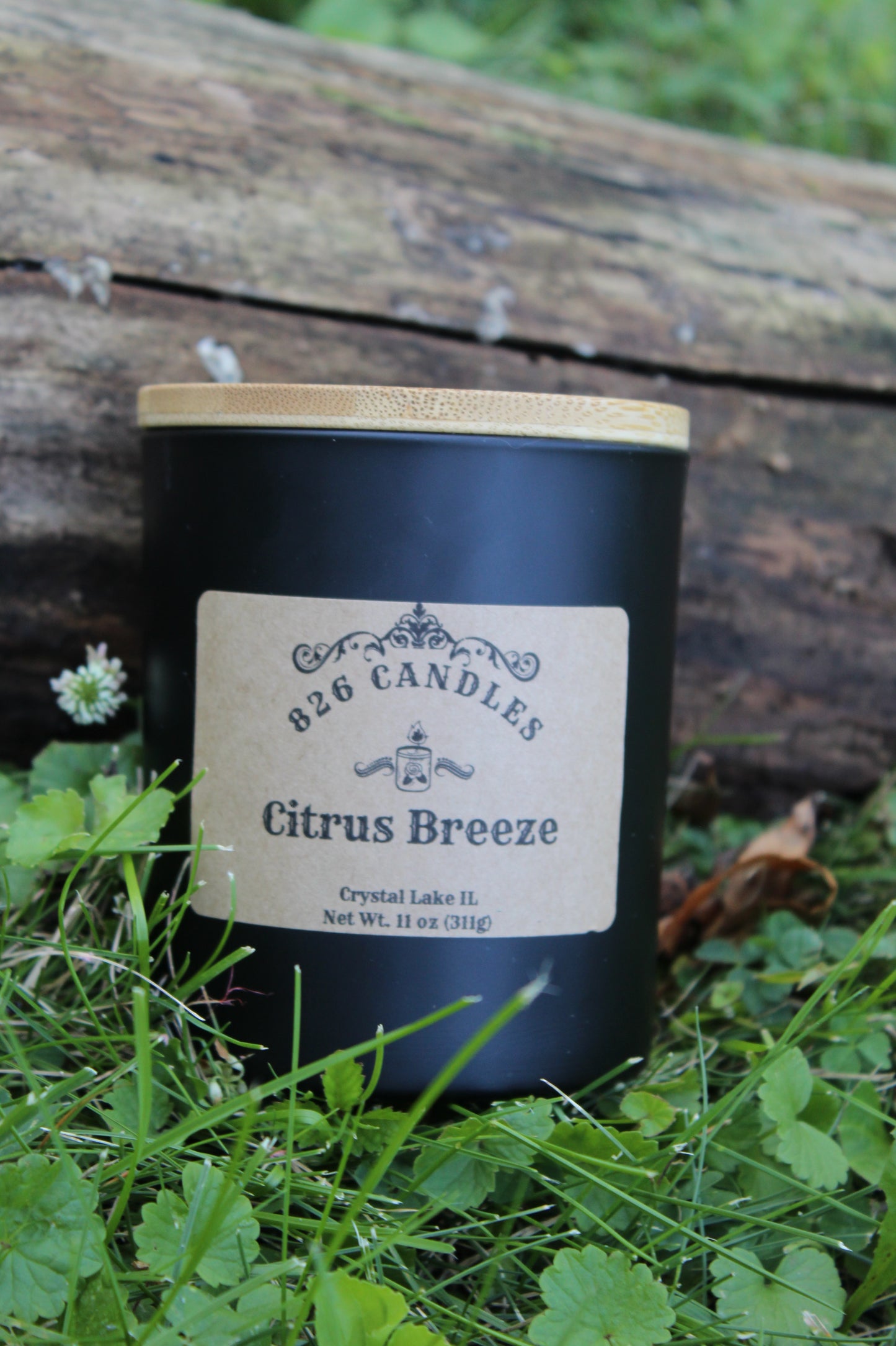 11 oz candle scented Citrus Breeze