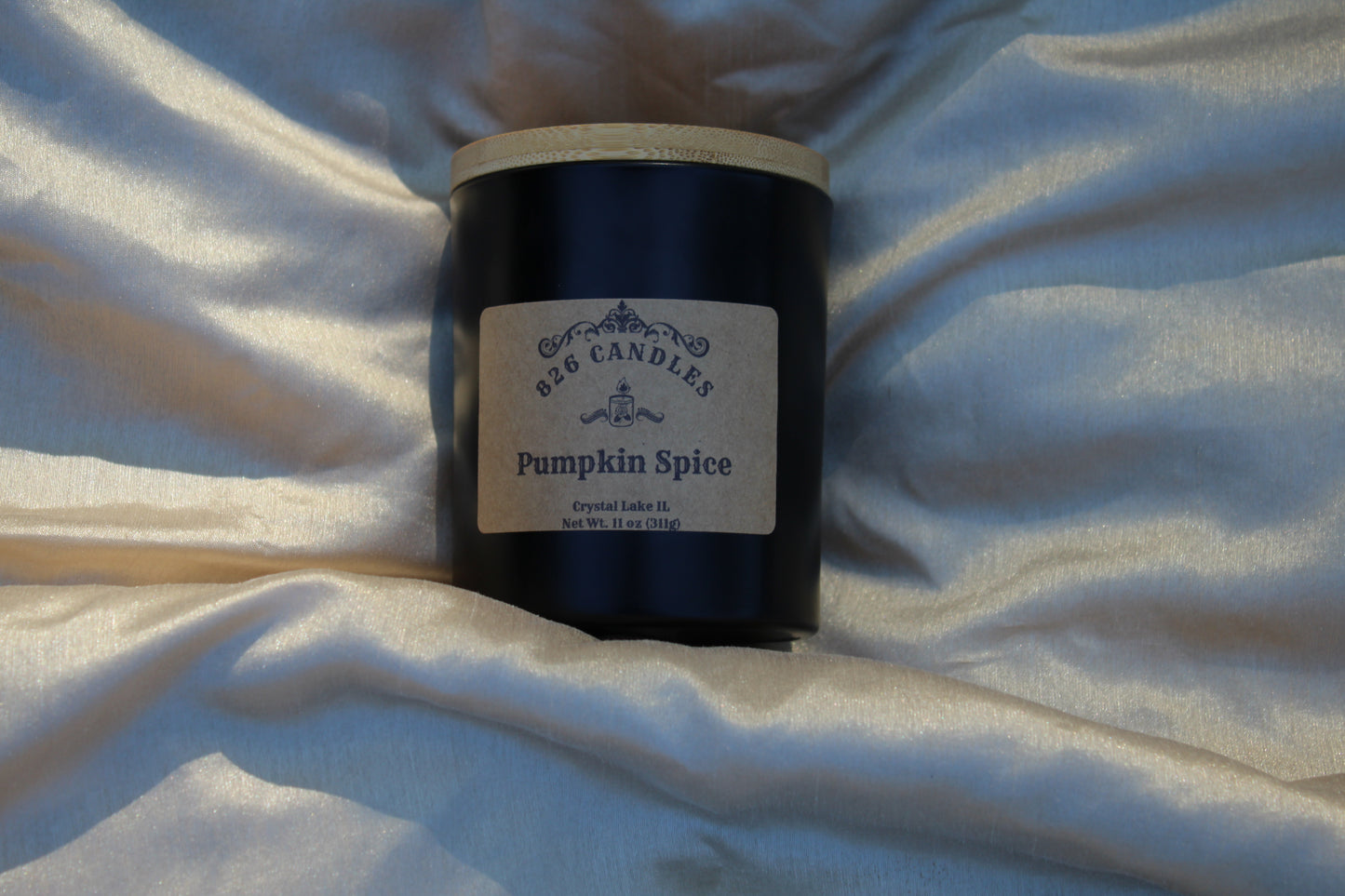 Pumpkin Spice scented, 11oz Candle, Fall decor, Thanksgiving decor.