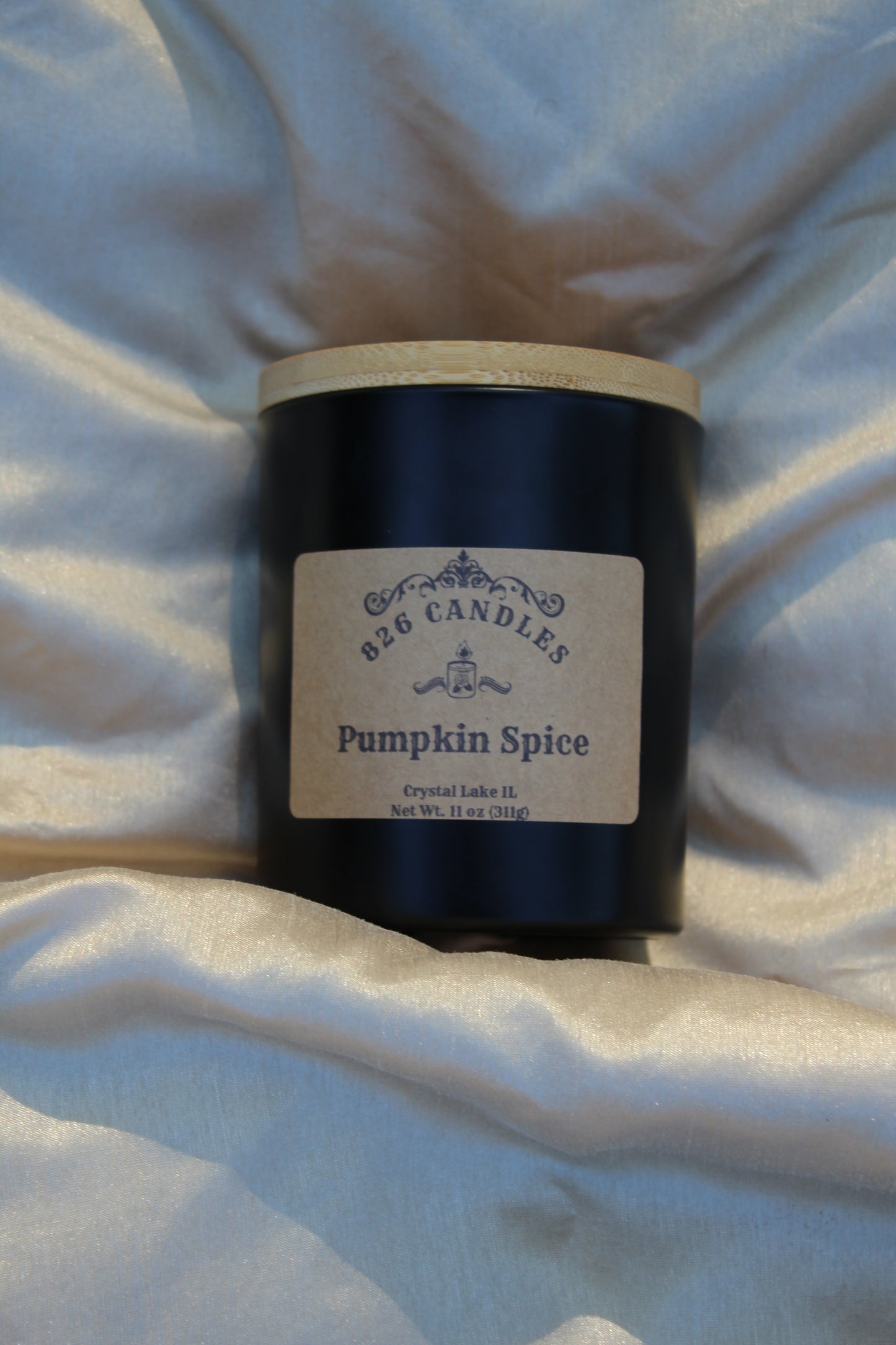 Pumpkin Spice scented, 11oz Candle, Fall decor, Thanksgiving decor.